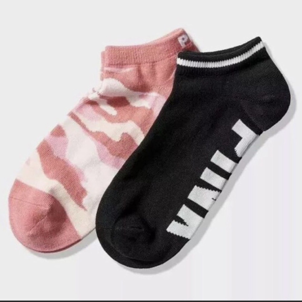 VS PINK ULTIMATE LOW SHOW SOCKS ~TWO PAIR